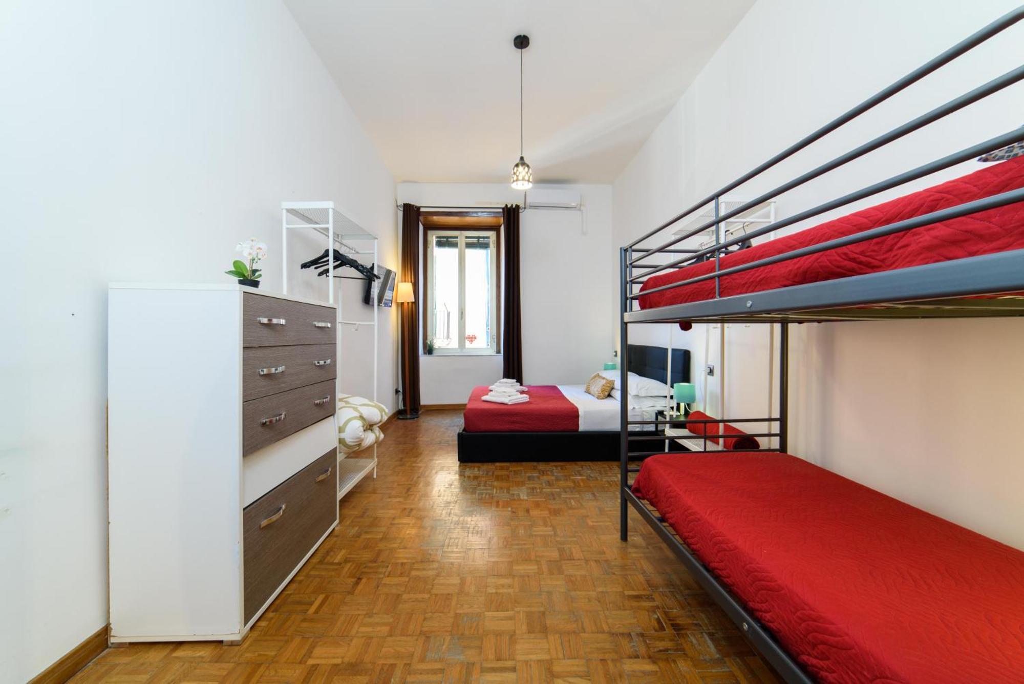 Inside Chiaia Rooms Napoli Ngoại thất bức ảnh